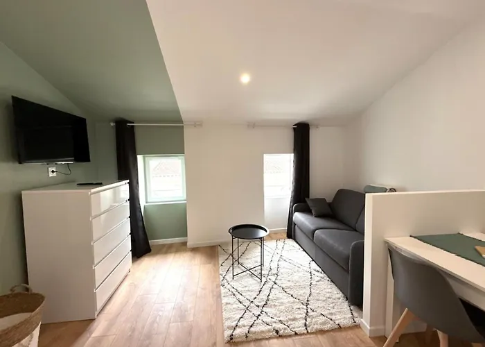 La Cachette Apartment *